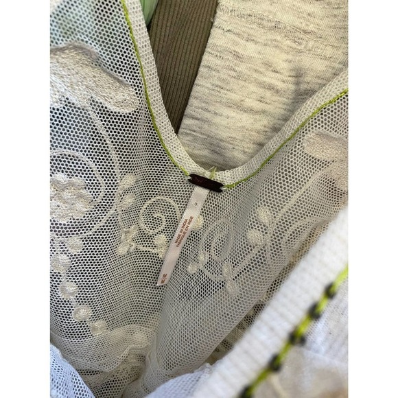 FREE people embroidered beaded top sz med - Picture 7 of 7